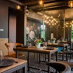 Aparthotel Amber Na Starym Miescie Adults Only