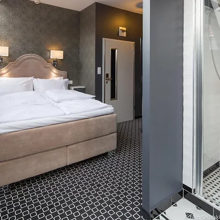 アパートホテル Amber Na Starym Miescie Adults Only シュチェチン