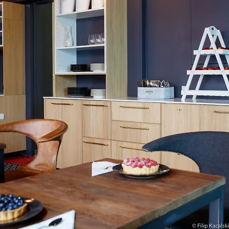 Amber Na Starym Miescie Adults Only アパートホテル シュチェチン