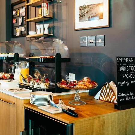 Amber Na Starym Miescie Adults Only Aparthotel 4*