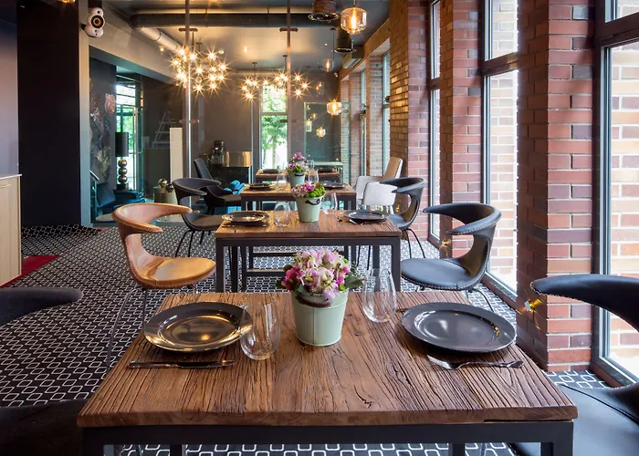 Amber Na Starym Miescie Adults Only